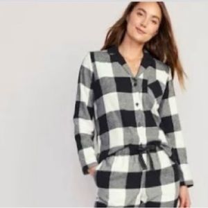 Old Navy flannel pajama top